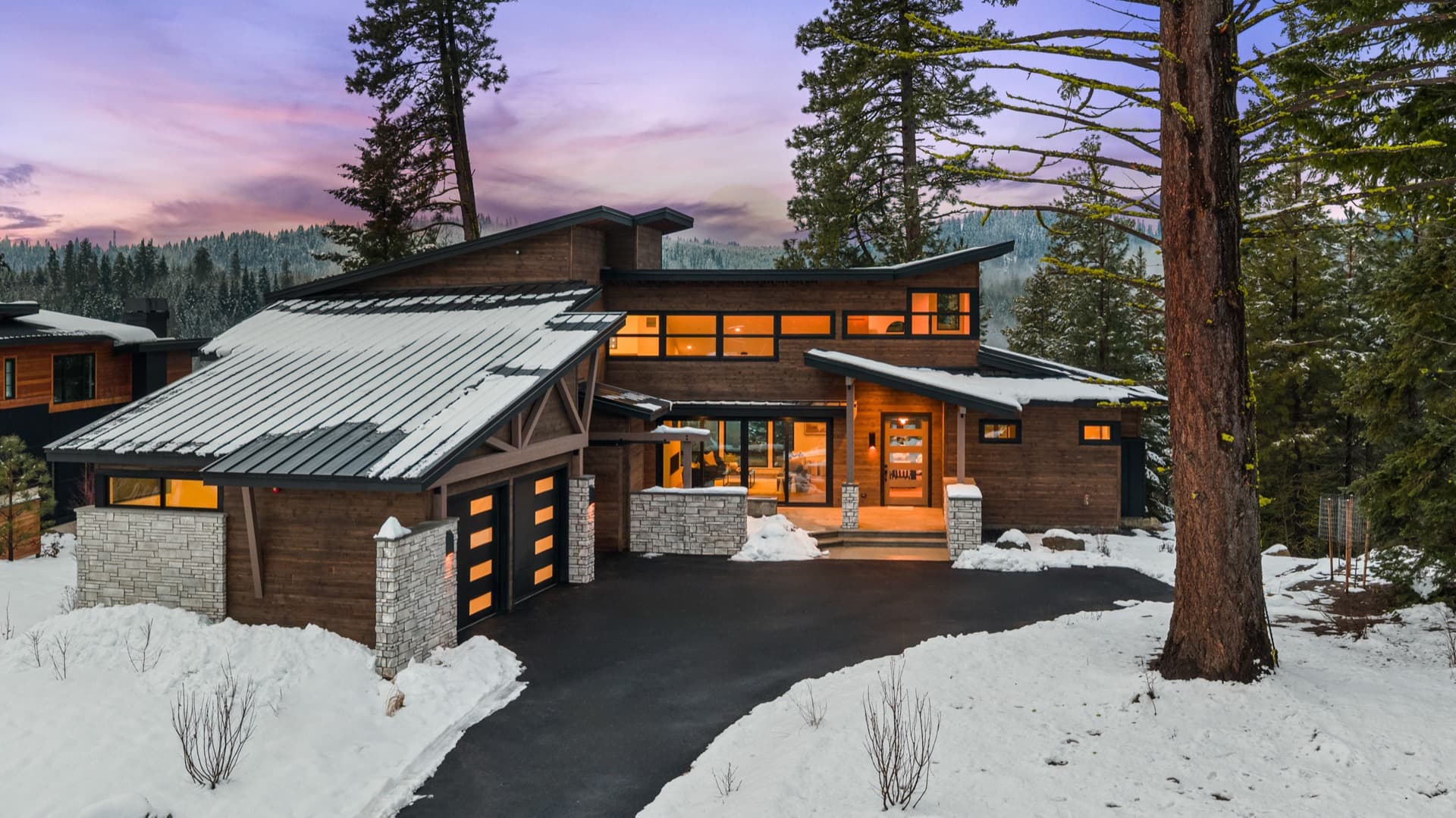 Kokanee Loop custom home in Cle Elum, WA by Benchmark Custom Homes — custom home builder