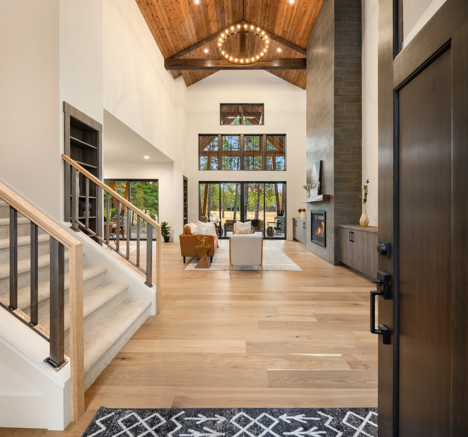 Southern Star custom home in Kittitas County, WA by Benchmark Custom Homes — interior and exterior detail (8 of 14)