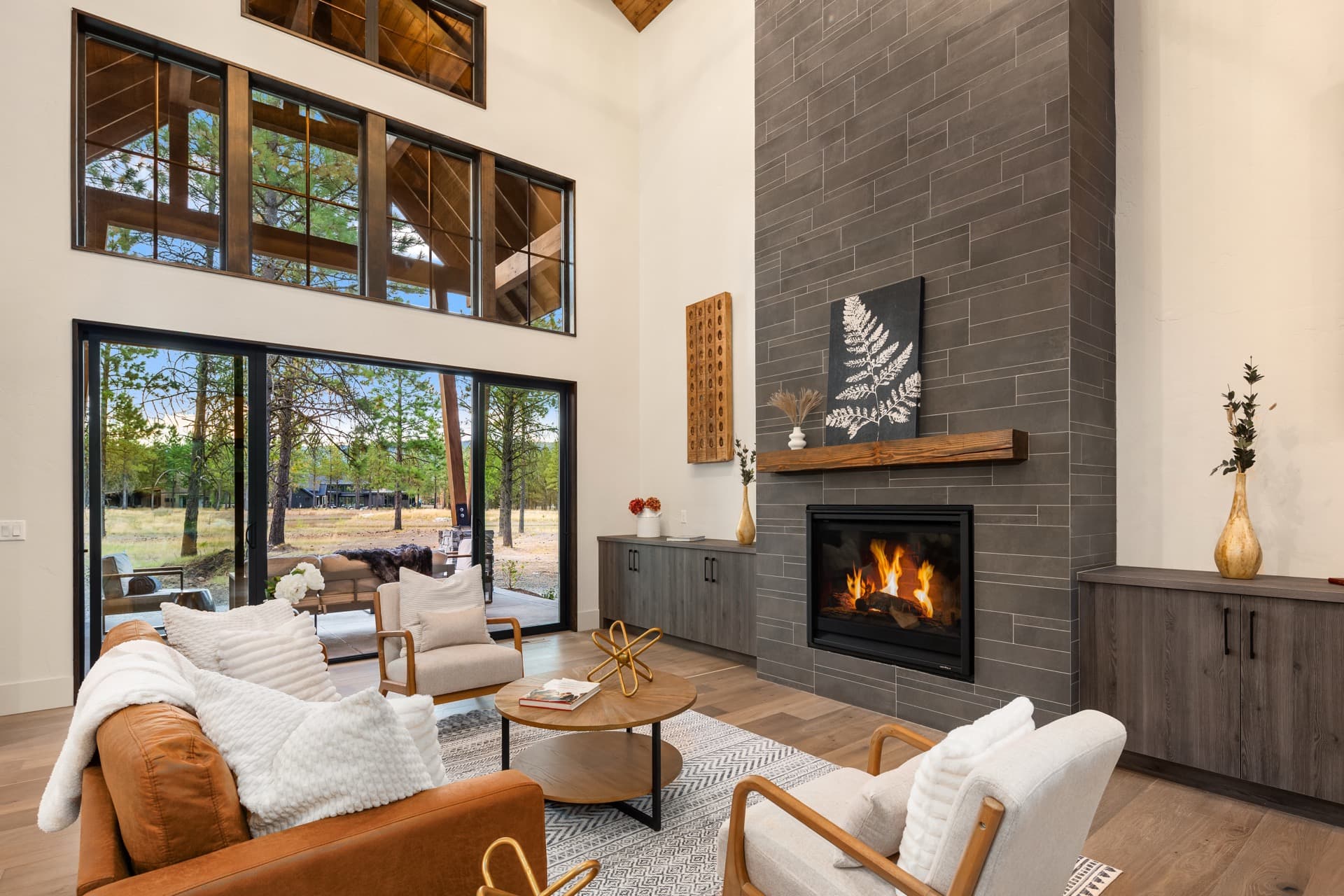 Southern Star custom home in Kittitas County, WA by Benchmark Custom Homes — interior and exterior detail (10 of 14)